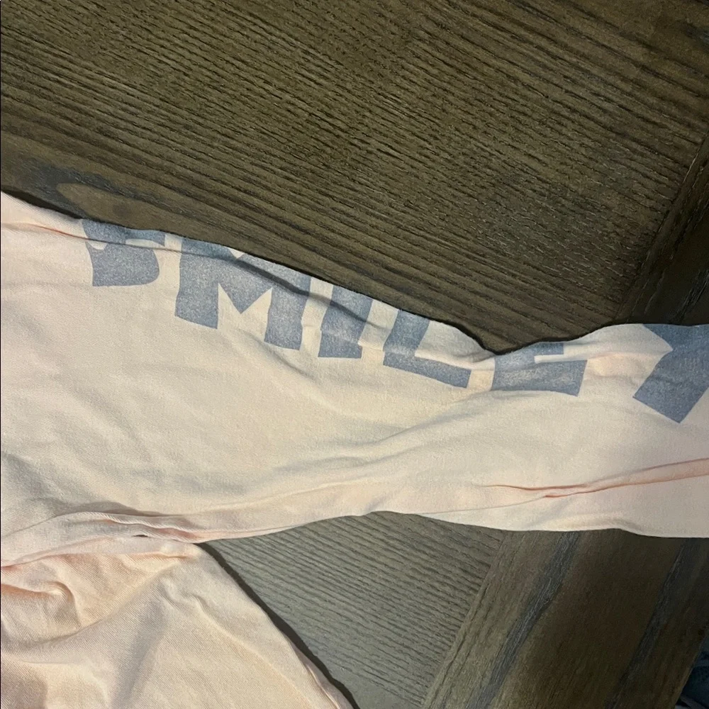 American Eagle Outfitters Peach Graphic Long Sleeve Tee - Picture 4 of 4